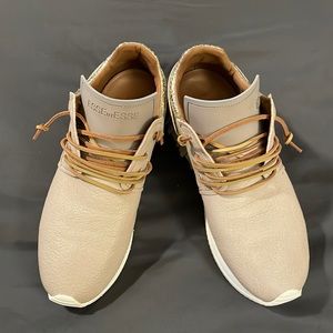 Esse ut Esse leather fringe sneakers